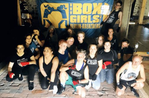 boxing for girls in Berlin boxgirls-box-club-berlin group photo