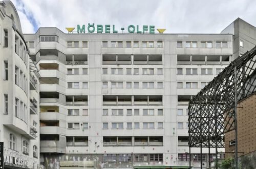 moebel olfe queer bar kottbusser tor berlin kreuzberg